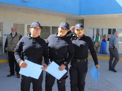 Mujeres policías