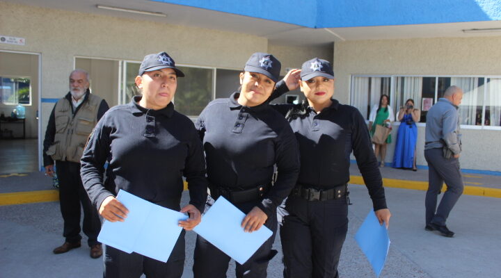 Mujeres policías
